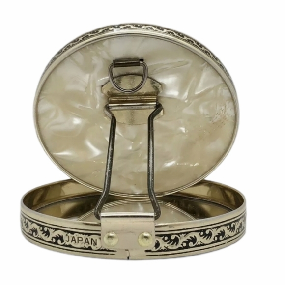 Vintage Compact Mirror Gold Tone Mother of Pearl - Picture 12 of 16